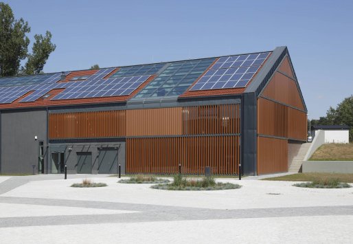 Hliníkový slunolam Sunbreaker 210 rotační Hliníkový slunolam Sunbreaker 210 rotační