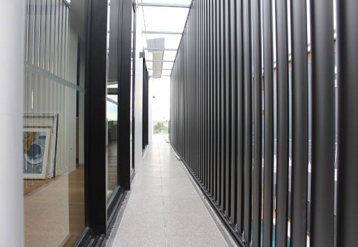 Hliníkový slunolam Sunbreaker 210 rotační Hliníkový slunolam Sunbreaker 210 rotační